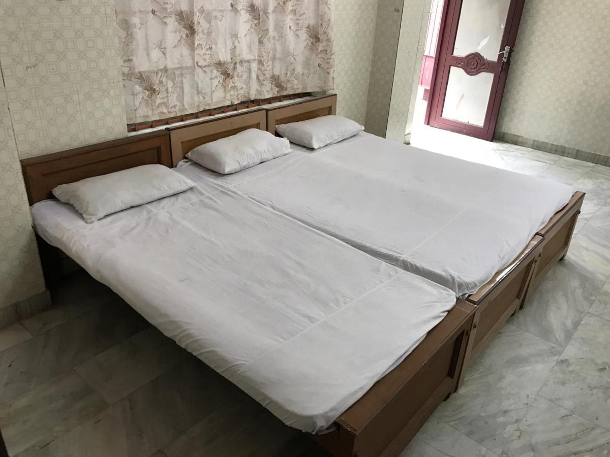 Sr Mahal & Lodge Kumbakonam Kültér fotó