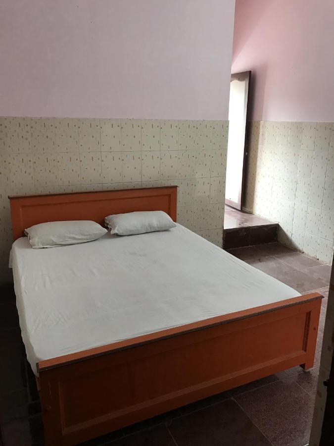 Sr Mahal & Lodge Kumbakonam Kültér fotó