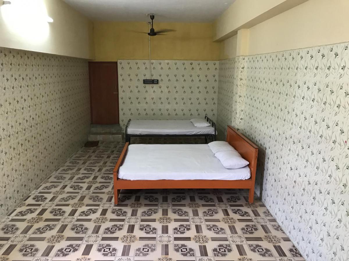 Sr Mahal & Lodge Kumbakonam Kültér fotó